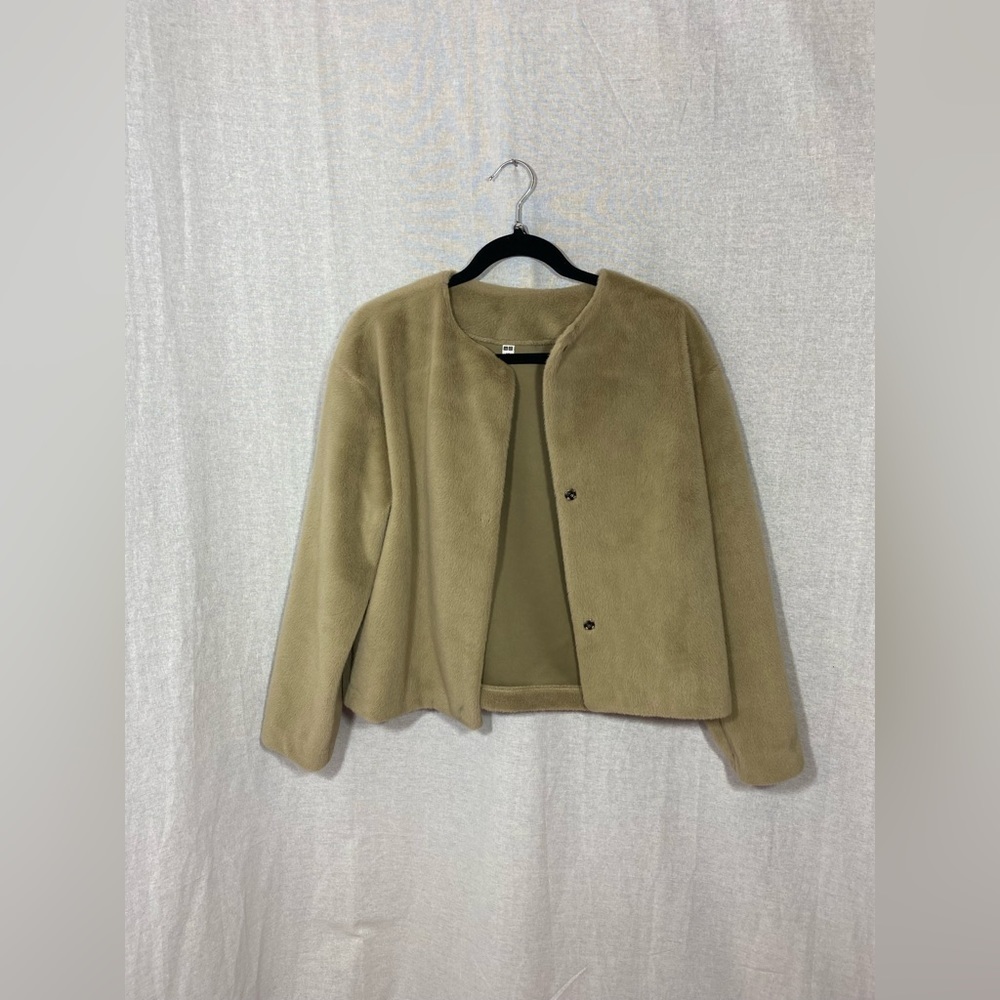 UNIQLO Soft Faux Fur Short Jacket Sz S